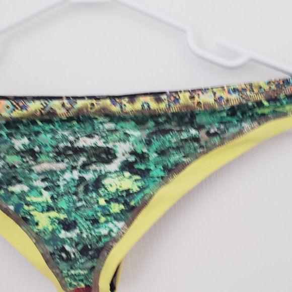 Maaji bikini - Picture 2 of 5